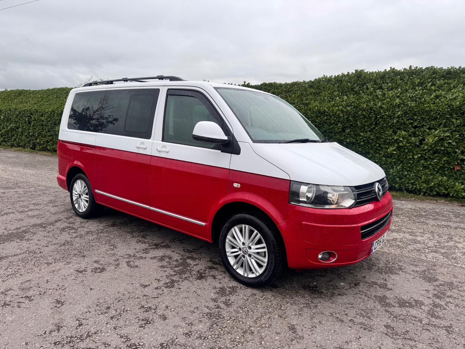 Used Volkswagen Caravelle 2015 for sale - 76198601: Photo 1
