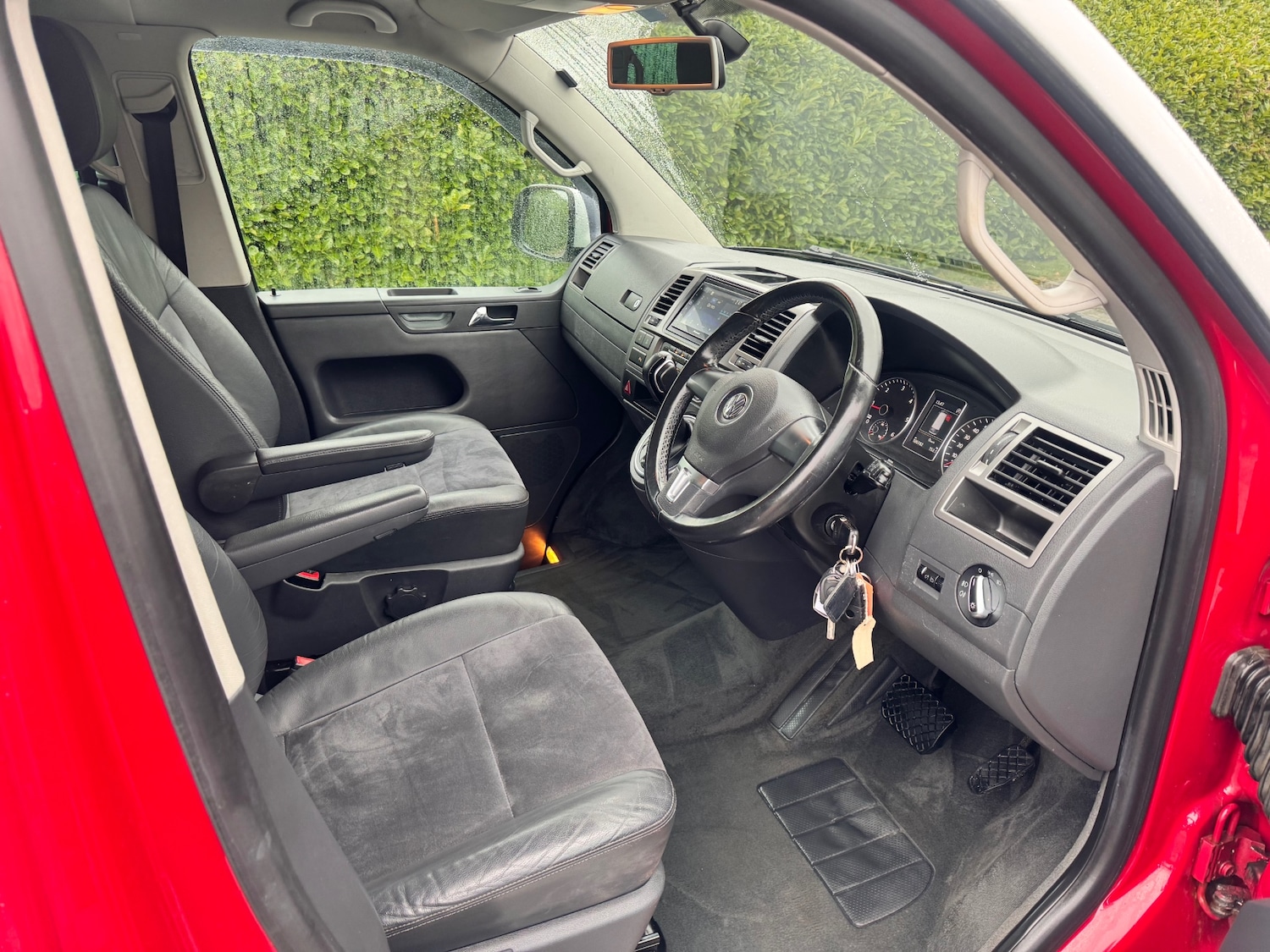 Used Volkswagen Caravelle 2015 for sale - 76198601: Photo 16