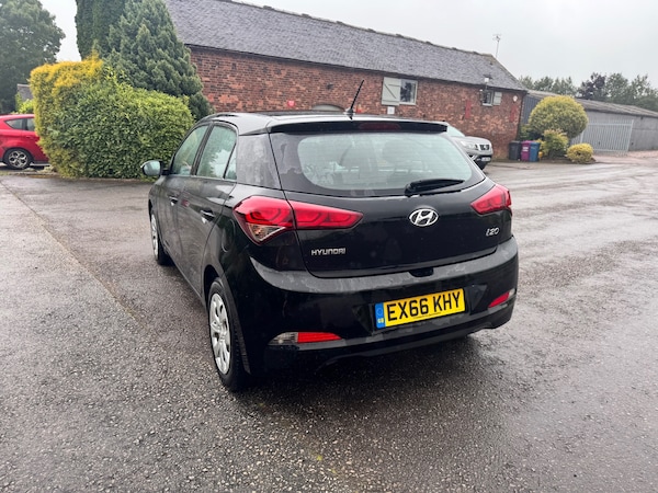 Used Hyundai i20 2016 for sale - 75442732: Photo 11