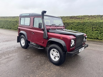 Used Land Rover Defender 1999 for sale - 77836677: Photo