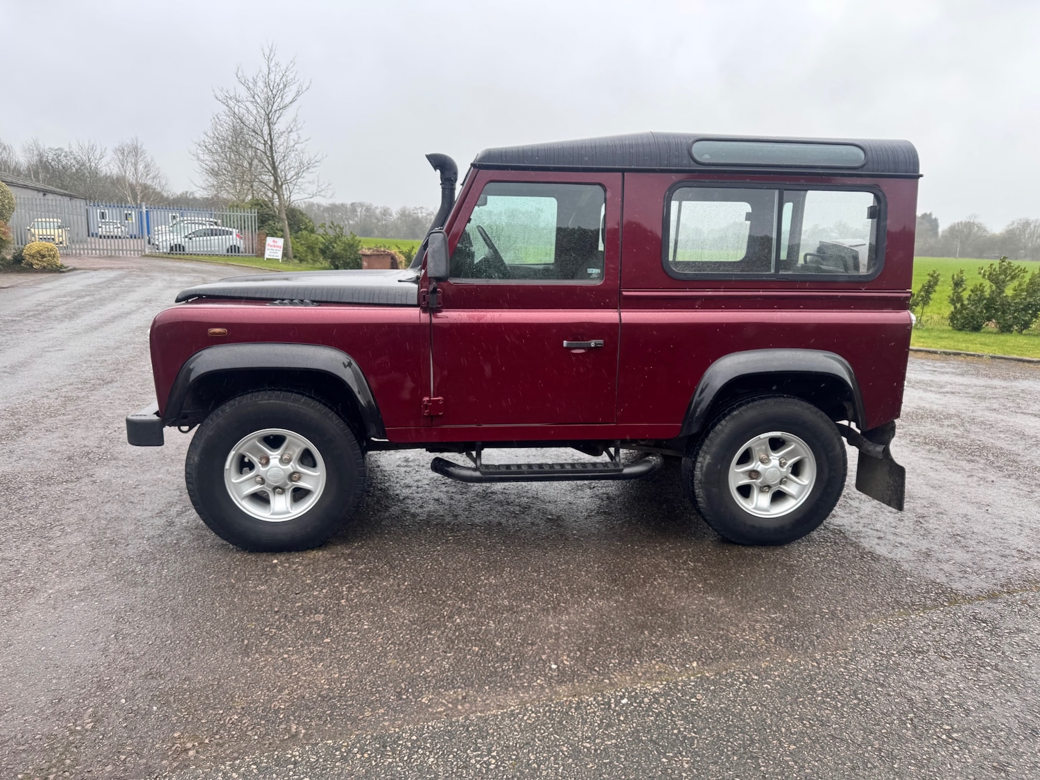 Used Land Rover Defender 1999 for sale - 77836677: Photo 8