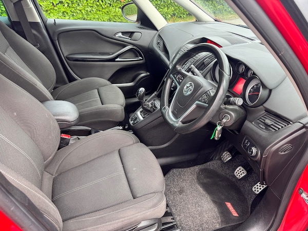 Used Vauxhall Zafira 2015 for sale - 75699962: Photo 16