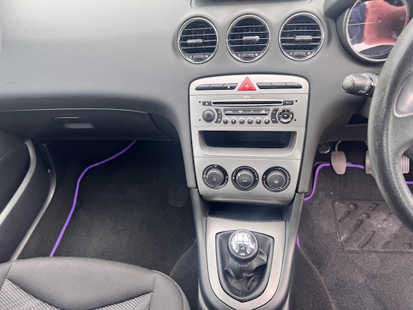 Used Peugeot 308 2009 for sale - 76224926: Photo 22