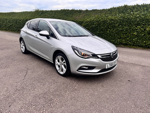 Used Vauxhall Astra 2016 for sale - 76198616: Photo 2