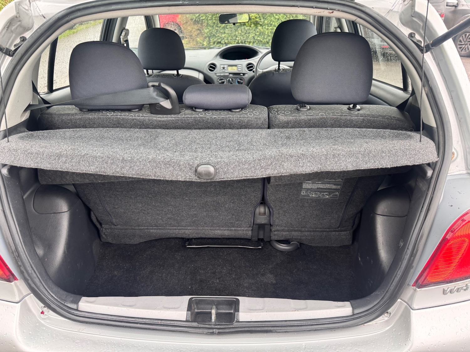 Used Toyota Yaris 2005 for sale - 77535722: Photo 9