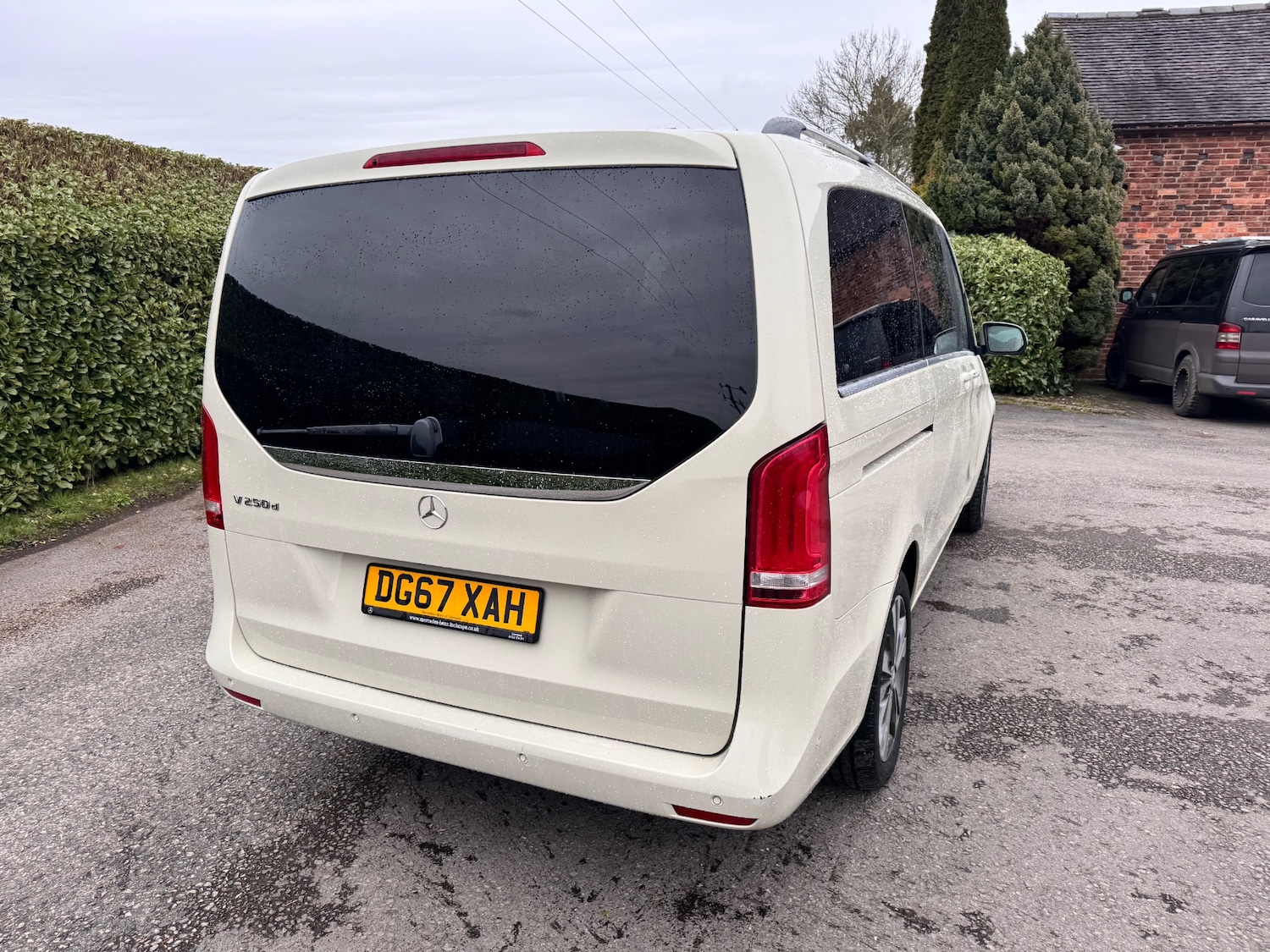 Used Mercedes-Benz V-Class 2017 for sale - 77447165: Photo 14