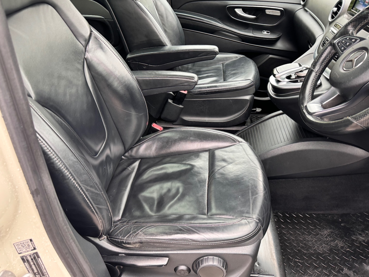 Used Mercedes-Benz V-Class 2017 for sale - 77447165: Photo 26