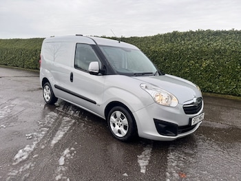 Used Vauxhall Combo 2017 for sale - 78018577: Photo