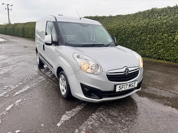 Used Vauxhall Combo 2017 for sale - 78018577: Photo