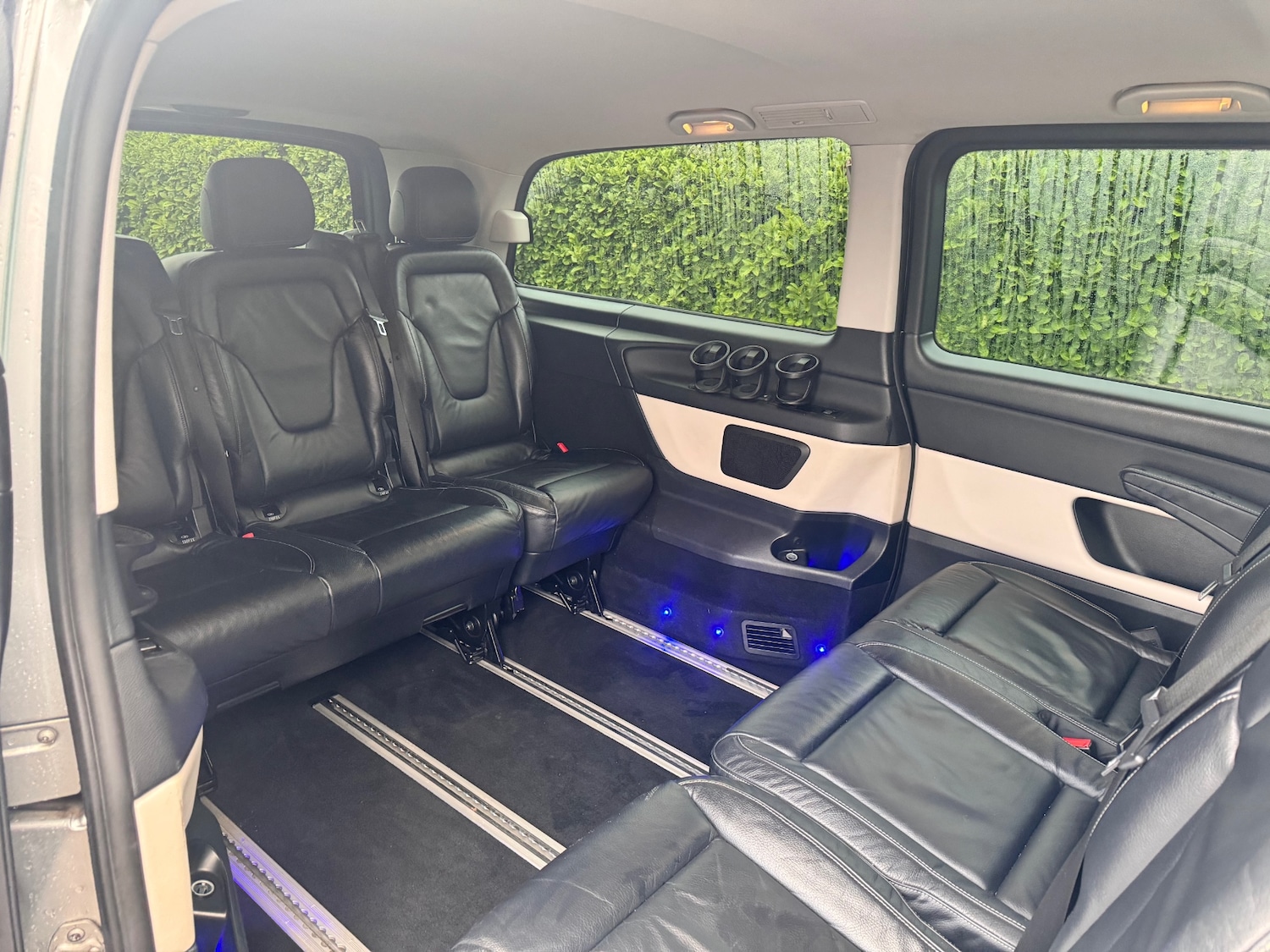 Used Mercedes-Benz V-Class 2016 for sale - 76951390: Photo 17