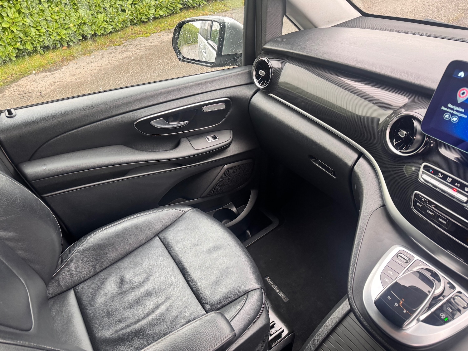 Used Mercedes-Benz V-Class 2016 for sale - 76951390: Photo 24