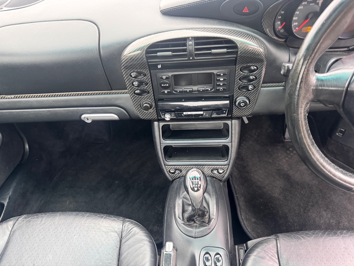 Used Porsche 911 2002 for sale - 77261736: Photo 28