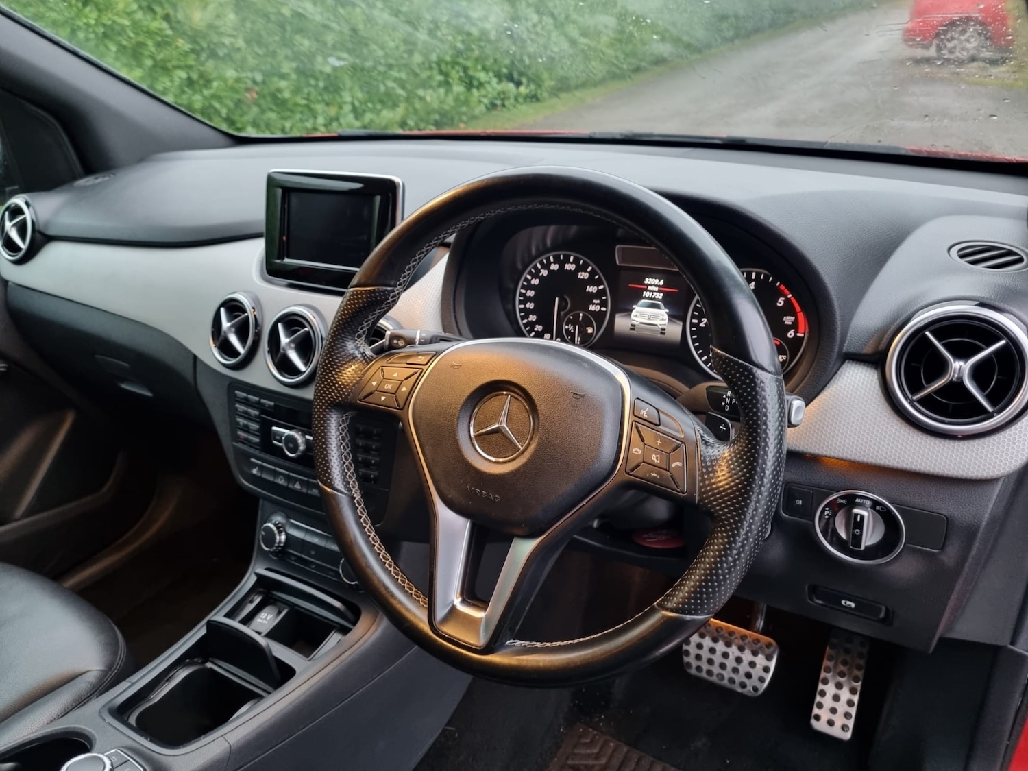 Used Mercedes-Benz B Class 2014 for sale - 76438555: Photo 15