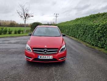 Used Mercedes-Benz B Class 2014 for sale - 76438555: Photo