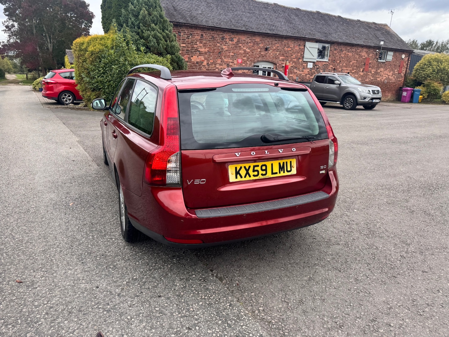 Used Volvo V50 2010 for sale - 76055475: Photo 13