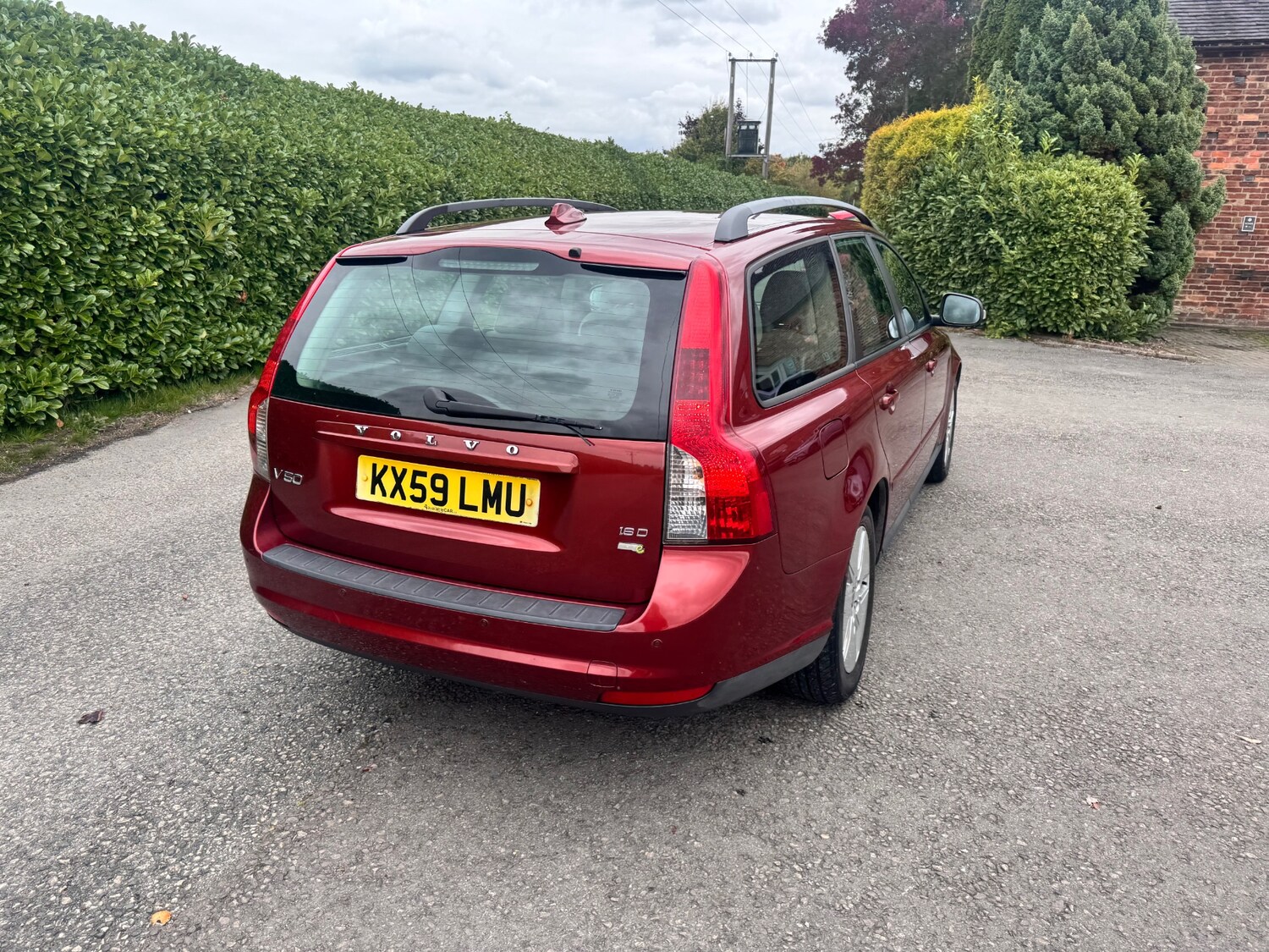 Used Volvo V50 2010 for sale - 76055475: Photo 16