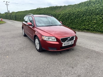 Used Volvo V50 2010 for sale - 76055475: Photo