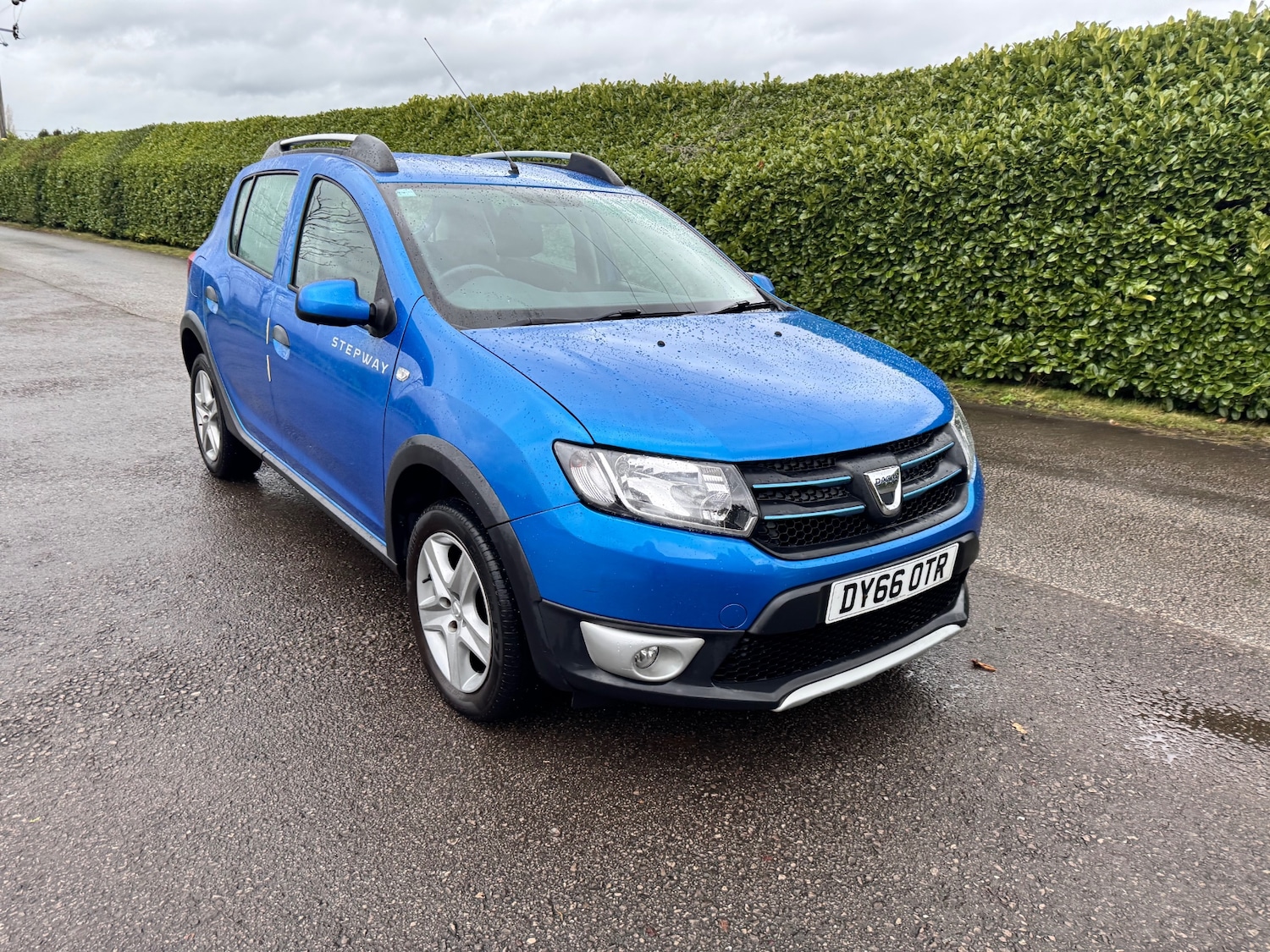 Used Dacia Sandero Stepway 2016 for sale - 76765041: Photo 2