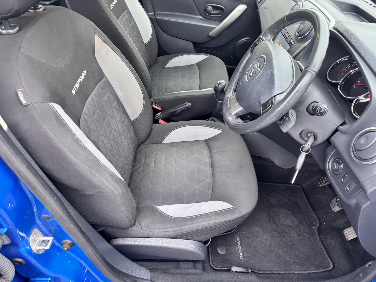 Used Dacia Sandero Stepway 2016 for sale - 76765041: Photo 23