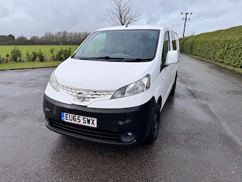 Used Nissan NV200 2015 for sale - 77170731: Photo