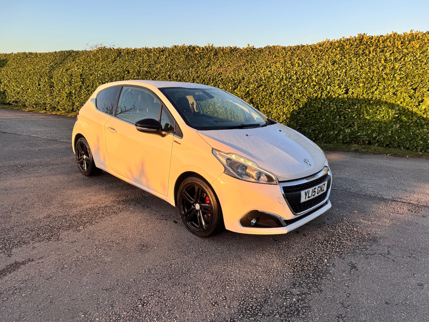 Used Peugeot 208 2015 for sale - 76566718: Photo 1