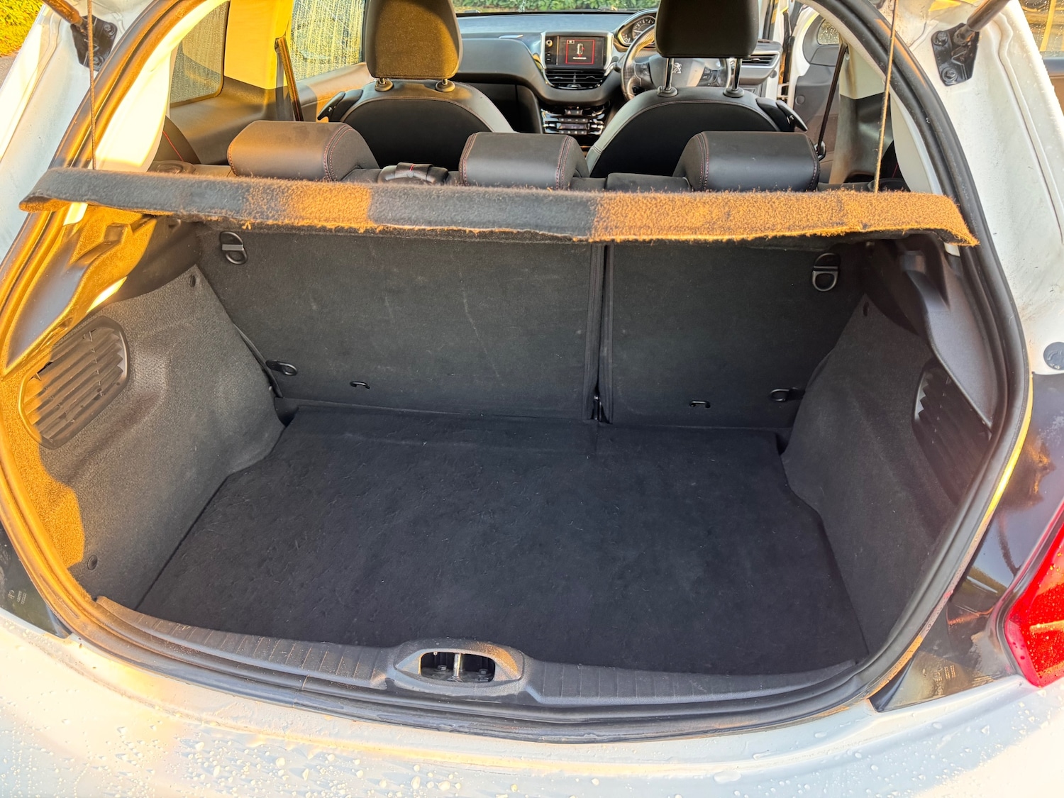 Used Peugeot 208 2015 for sale - 76566718: Photo 23