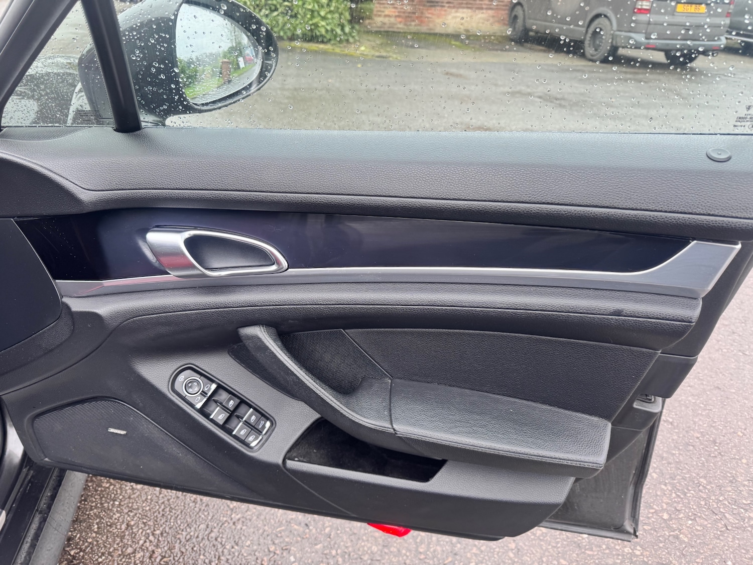 Used Porsche Panamera 2011 for sale - 77261851: Photo 20