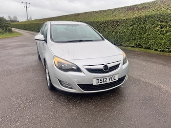 Used Vauxhall Astra 2012 for sale - 77781267: Photo