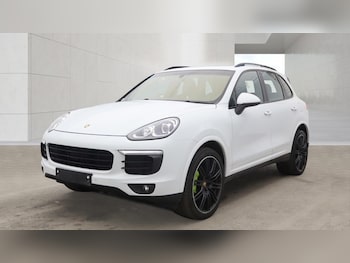 Used Porsche Cayenne 2016 for sale - 79243868: Photo