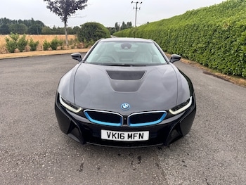Used BMW i8 2016 for sale - 75010475: Photo
