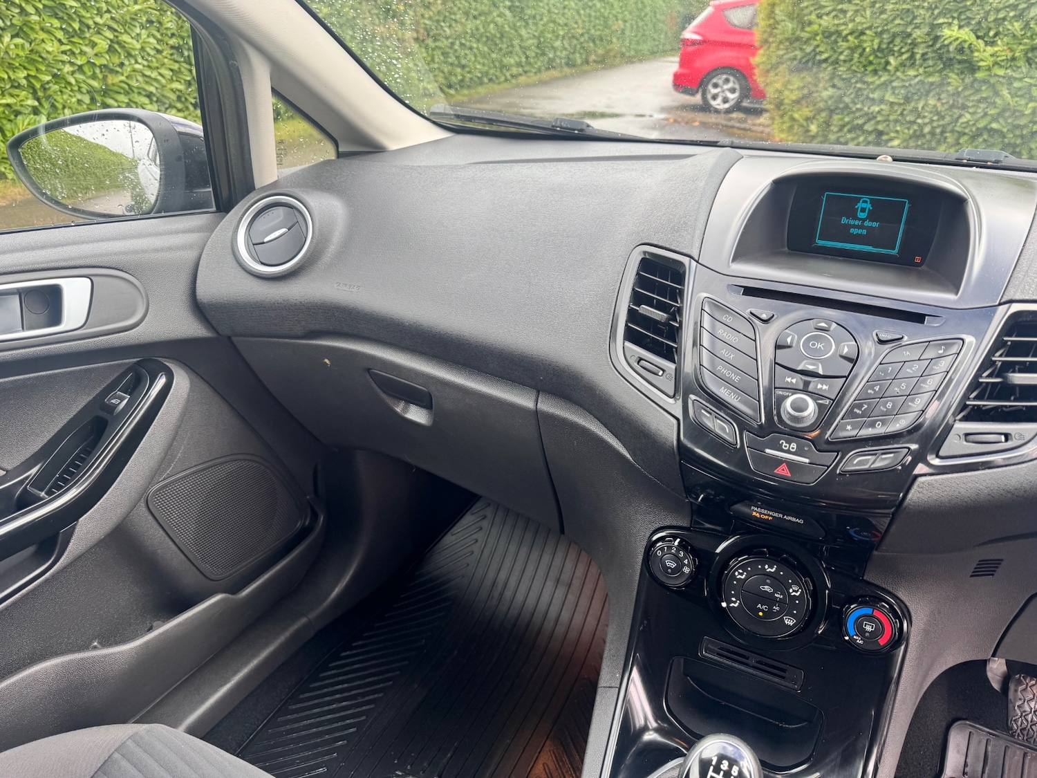 Used Ford Fiesta 2015 for sale - 75794924: Photo 18