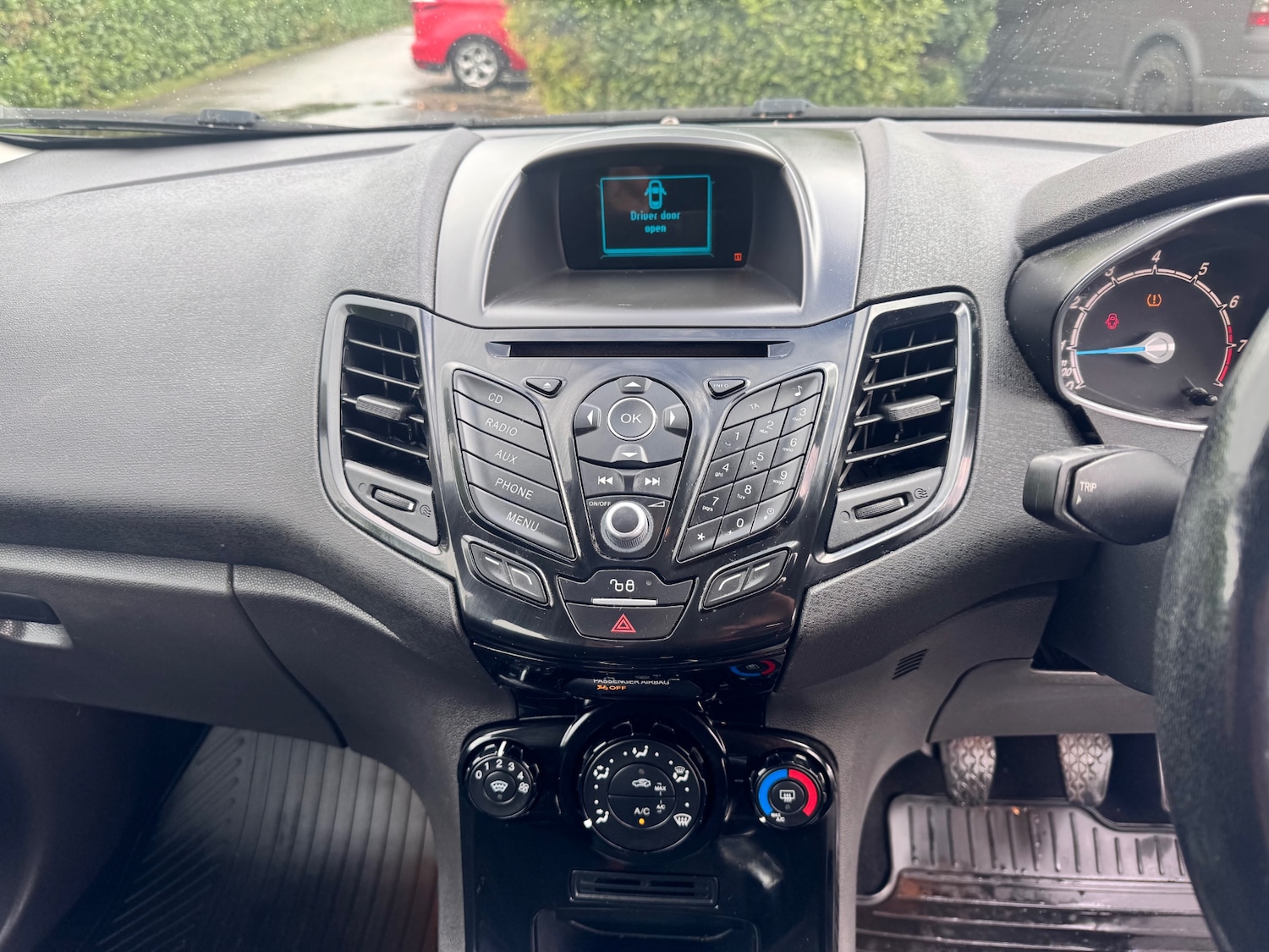 Used Ford Fiesta 2015 for sale - 75794924: Photo 19