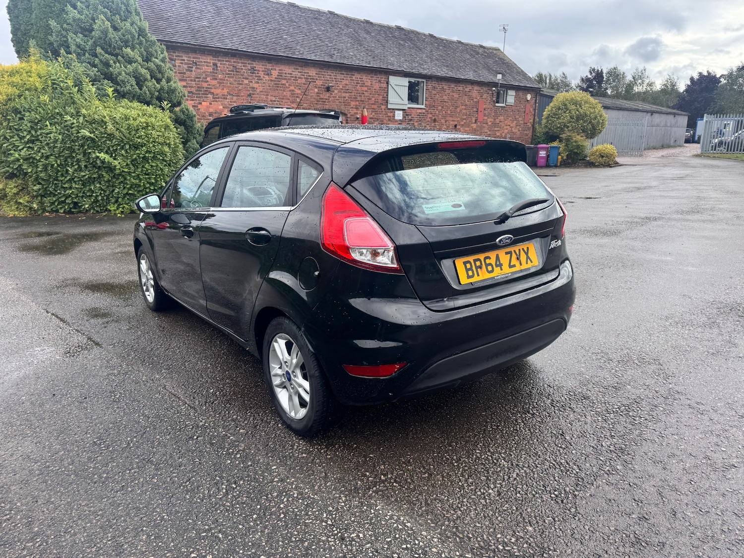 Used Ford Fiesta 2015 for sale - 75794924: Photo 6