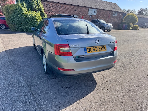Used Skoda Octavia 2013 for sale - 76198626: Photo 12