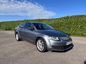 Skoda - Octavia
