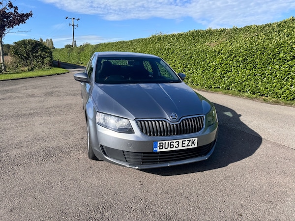 Used Skoda Octavia 2013 for sale - 76198626: Photo 3
