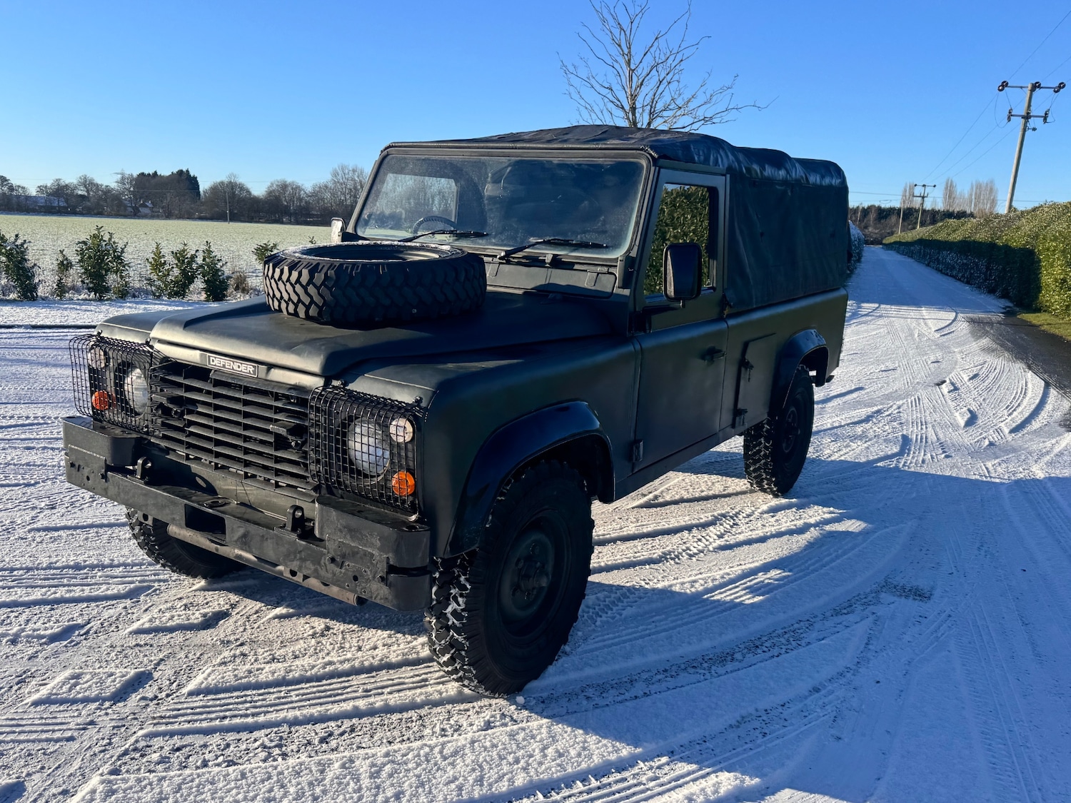 Used Land Rover Defender 110 1988 for sale - 77107758: Photo 5
