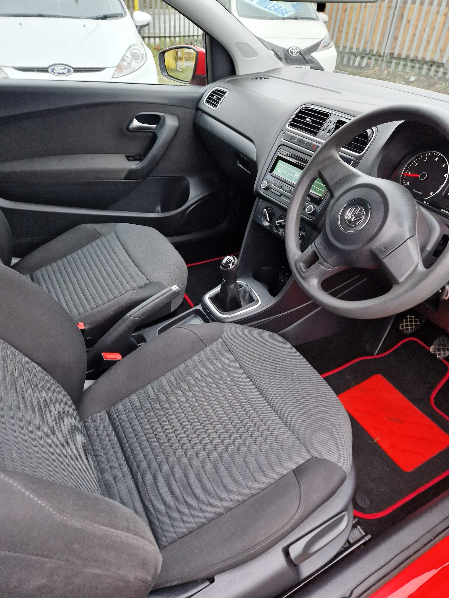 Used Volkswagen Polo 2014 for sale - 78042965: Photo 8