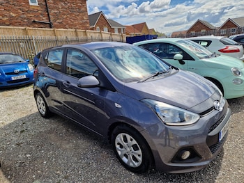 2015 (15) - 1.2 SE 5dr