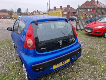 Used Peugeot 107 2011 for sale - 77106753: Photo