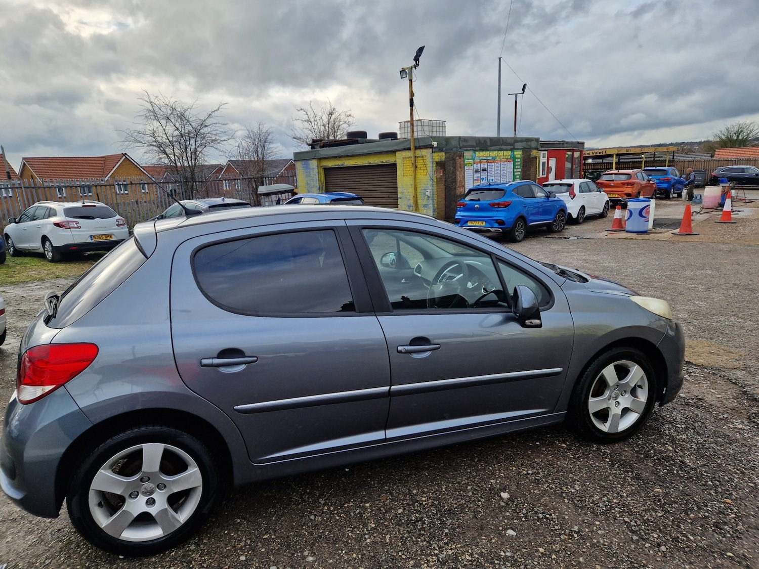 Used Peugeot 207 2010 for sale - 77522326: Photo 5