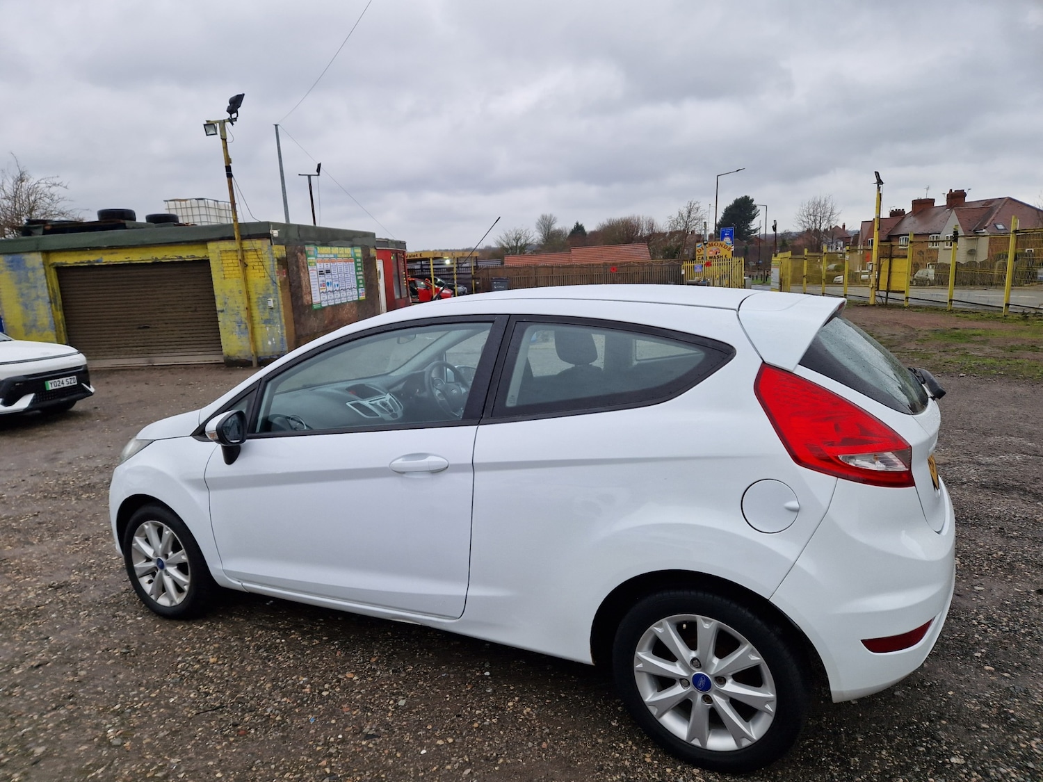 Used Ford Fiesta 2012 for sale - 77298576: Photo 4