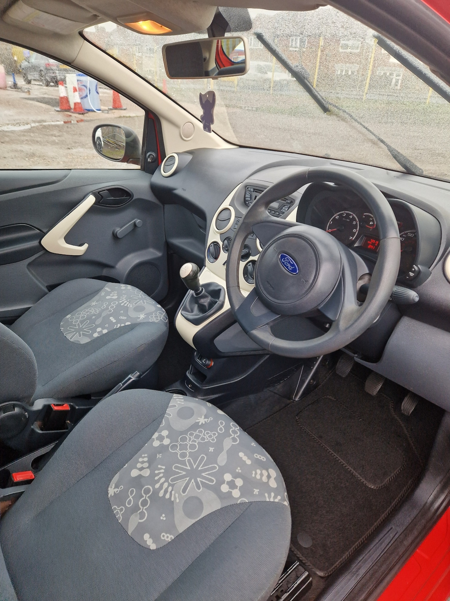 Used Ford Ka 2011 for sale - 77700926: Photo 9