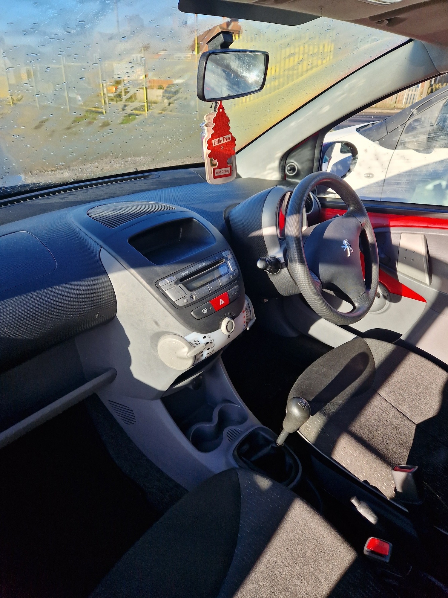 Used Peugeot 107 2012 for sale - 77570276: Photo 5