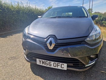 Used Renault Clio 2016 for sale - 79514163: Photo