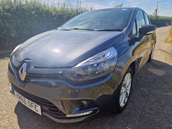 Used Renault Clio 2016 for sale - 79514163: Photo