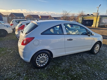 Used Vauxhall Corsa 2013 for sale - 77127595: Photo