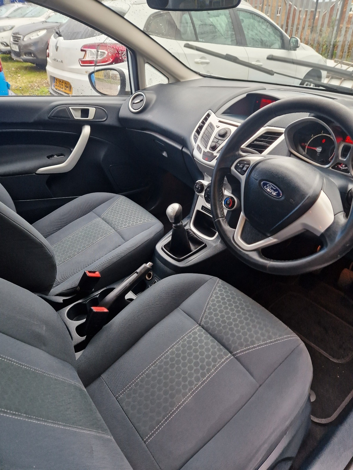 Used Ford Fiesta 2012 for sale - 76845214: Photo 4