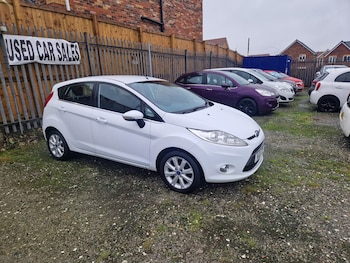 Used Ford Fiesta 2011 for sale - 77460822: Photo
