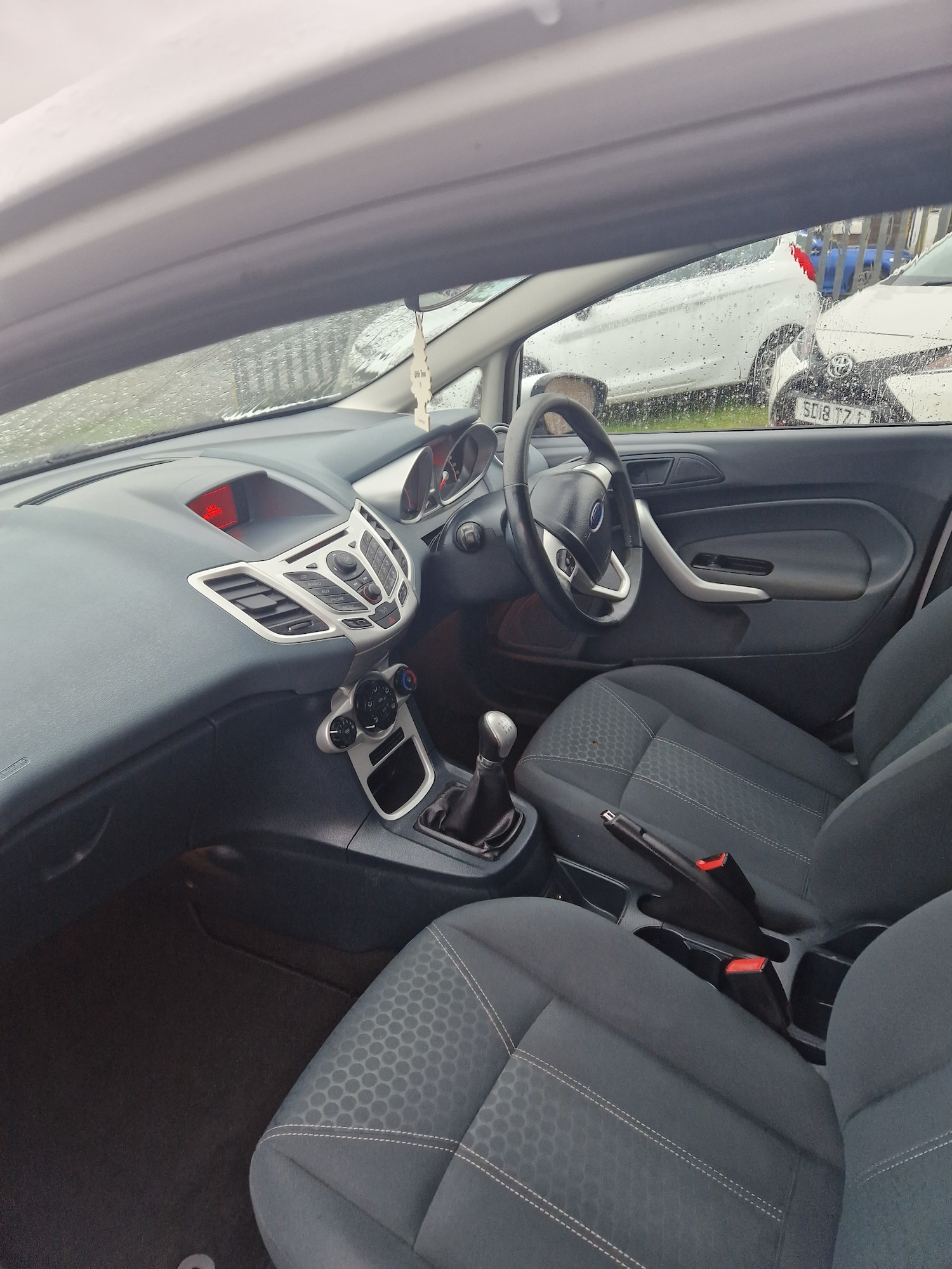 Used Ford Fiesta 2011 for sale - 77460822: Photo 5